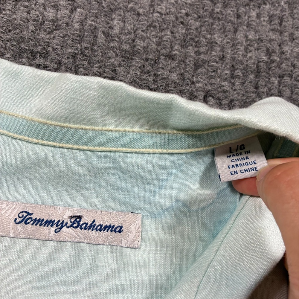 Tommy Bahama Linen Hawaiian Shirt Mens L Blue Palm Tree AOP Camp Casual - Picture 3 of 8